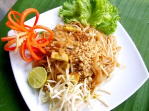 72) Phat Thai Phak (met tofu)